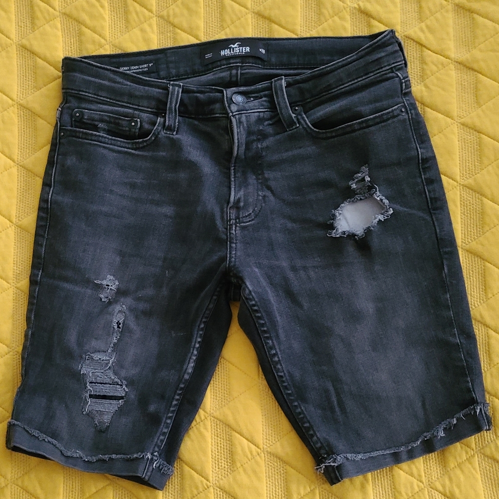 Hollister Men's Distressed Black Jean Shorts